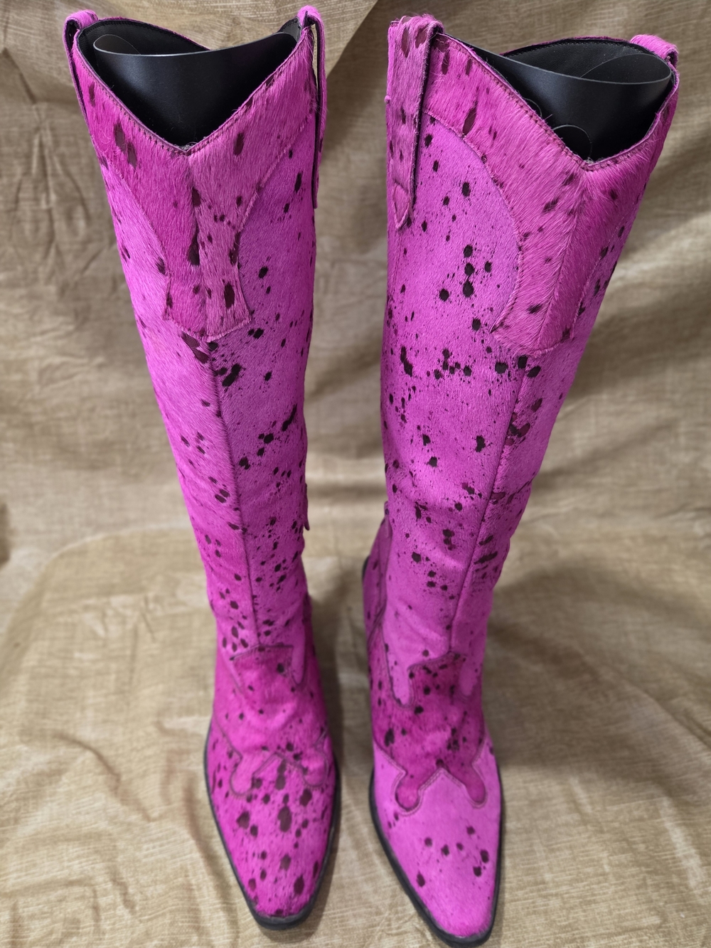 Nasty Gal Short Hair On Knee High Speckled Print Fuschia Cowboy Boots Size 7 - Picture 3 of 14